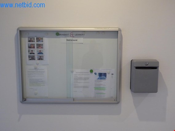 2 Cajas de visión de aluminio (Auction Premium) | NetBid España