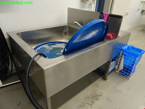 Used Large sink (surcharge subject to change!) for Sale (Auction Premium) | NetBid Industrial Auctions