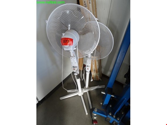 Used DEKO  B418 Pedestal fans (surcharge subject to change!) for Sale (Auction Premium) | NetBid Industrial Auctions