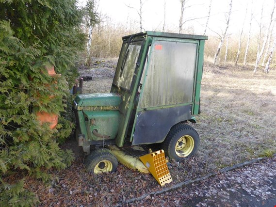 John Deere 317 Travní traktor (Auction Premium) | NetBid ?eská republika