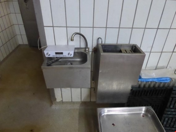 Edelstahl-Handwaschbecken gebraucht kaufen (Auction Premium) | NetBid Industrie-Auktionen