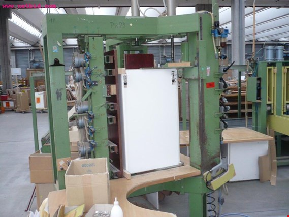 Used Pneumatic corner cabinet press for Sale (Trading Premium) | NetBid Industrial Auctions