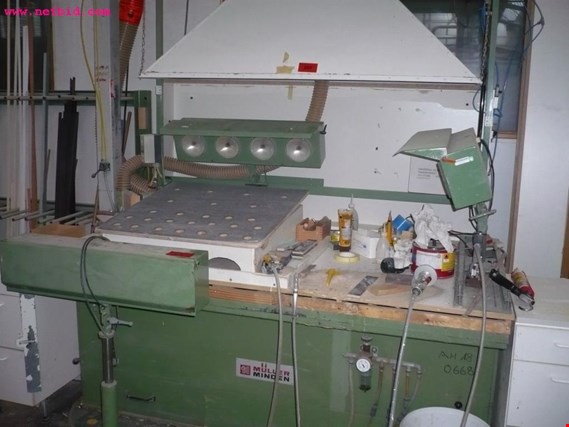 Used Müller Minden Testing/grinding workstation for Sale (Auction Premium) | NetBid Industrial Auctions