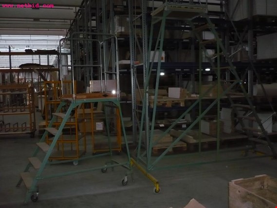 Used 3 Platform ladders for Sale (Auction Premium) | NetBid Industrial Auctions