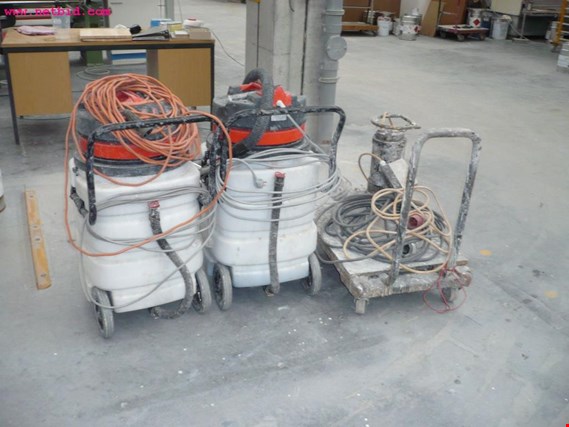 Used Jungheinrich 2 Workshop vacuum cleaner for Sale (Auction Premium) | NetBid Industrial Auctions