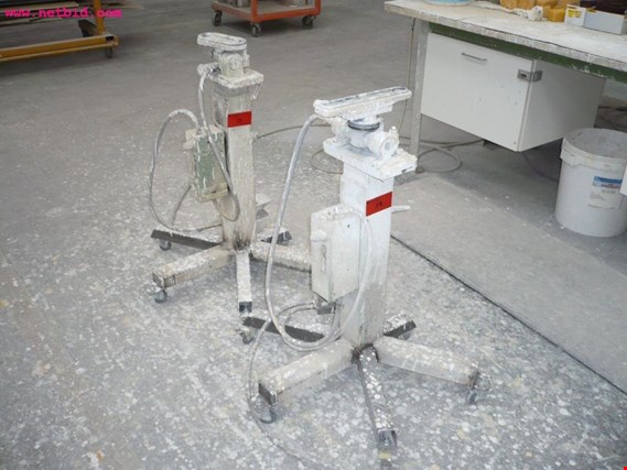 Used 2 Vacuum suction stand for Sale (Auction Premium) | NetBid Industrial Auctions