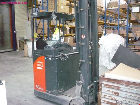 Used Linde R12CS-11 Electric order picker forklift for Sale (Auction Premium) | NetBid Industrial Auctions