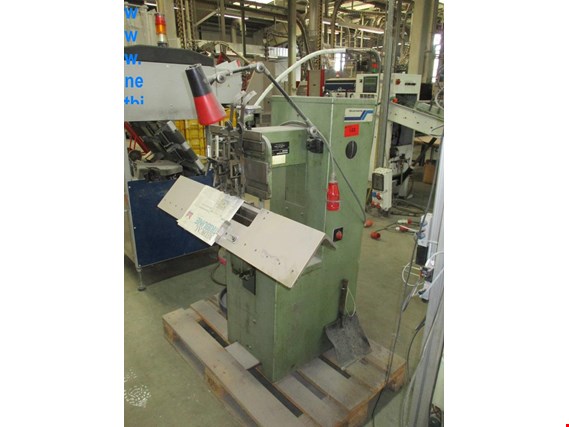 Used Hans Müller 833 Stitching machine for Sale (Auction Premium) | NetBid Industrial Auctions