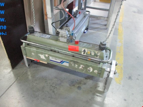Used Müller Martini/ Fehr 3 pneum. bar lifter for Sale (Online Auction) | NetBid Industrial Auctions