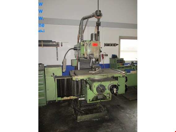 Used Maho MH 800 Universal milling machine for Sale (Auction Premium) | NetBid Industrial Auctions