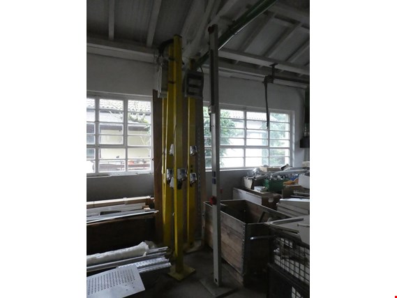 Used 5 Metal stand for Sale (Online Auction) | NetBid Industrial Auctions