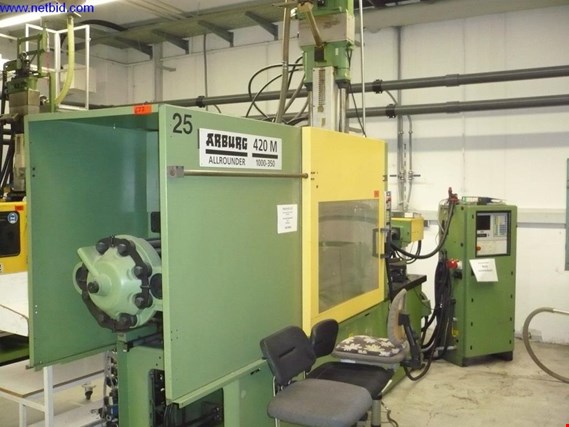 Used Arburg Allrounder 420M1000-350 2-component plastic injection molding machine (25) for Sale (Auction Premium) | NetBid Industrial Auctions