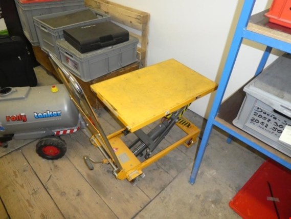Used Jungheinrich Ameise TF 15 Assembly lift table for Sale (Auction Premium) | NetBid Industrial Auctions