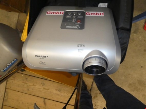 Used Sharp XR-20S LCD projector for Sale (Auction Premium) | NetBid Industrial Auctions