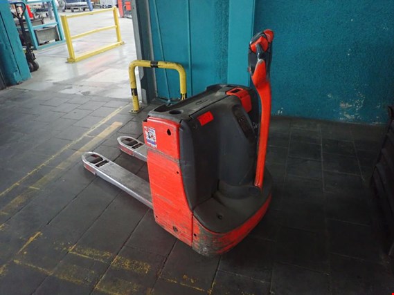 Used Electric pallet truck for Sale (Auction Premium) | NetBid Industrial Auctions