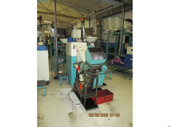 Used 1  Thread flat die rolling machine for Sale (Auction Premium) | NetBid Industrial Auctions