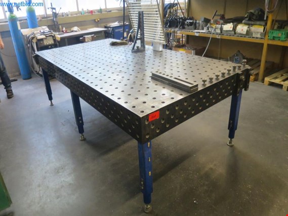 Used Sigmund System clamping table for Sale (Auction Premium) | NetBid Industrial Auctions