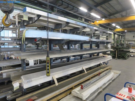Used 3 Double cantilever racking for Sale (Auction Premium) | NetBid Industrial Auctions