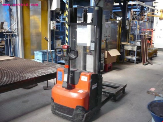 Used BT SWE 120 electr. high-lift truck for Sale (Auction Premium) | NetBid Industrial Auctions