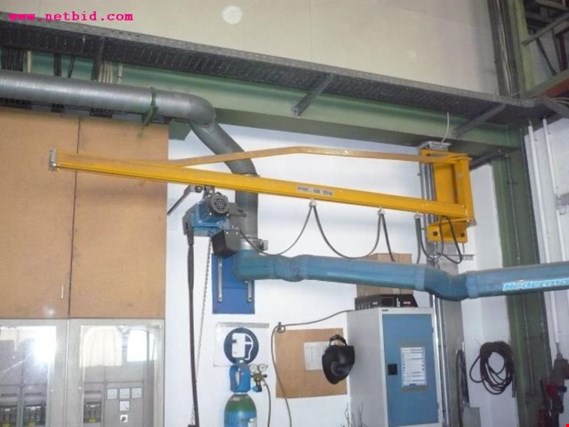Used Demag wall-mounted slewing crane for Sale (Auction Premium) | NetBid Industrial Auctions