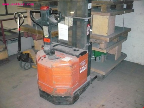 Used Toyota 7 SM 16 D electr. high-lift truck for Sale (Auction Premium) | NetBid Industrial Auctions