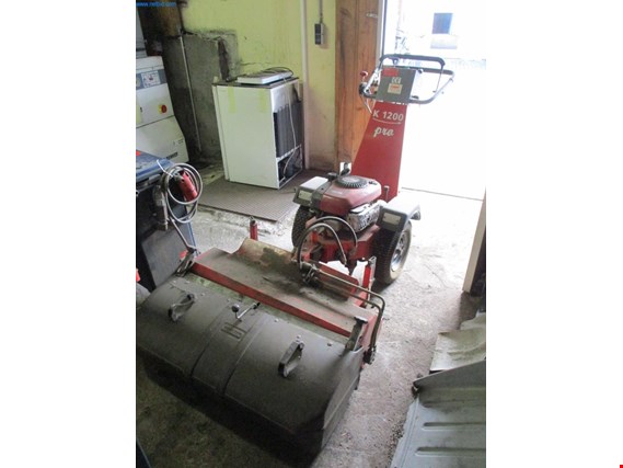 Used Kersten K1200 Pro 1-axis sweeper for Sale (Auction Premium) | NetBid Industrial Auctions