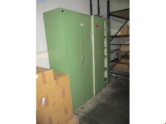 Used 4 Metal hinged door wardrobes for Sale (Auction Premium) | NetBid Industrial Auctions