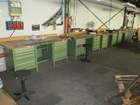 Used Garant 4 Workbenches for Sale (Auction Premium) | NetBid Industrial Auctions