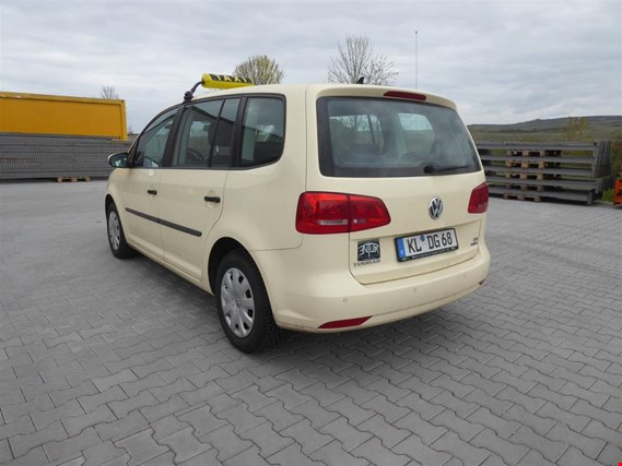 Used VW Touran PKW / Taxi for Sale (Auction Premium)