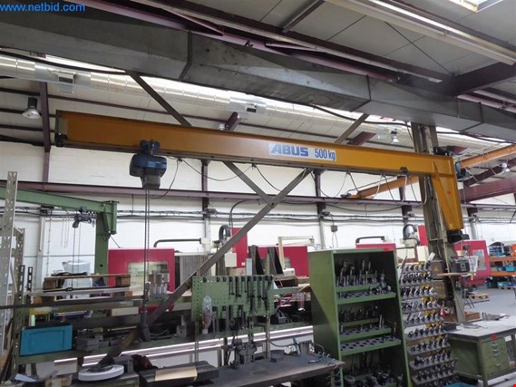 Used ABUS VW Wall-mounted slewing jib crane for Sale (Auction Premium) | NetBid Industrial Auctions
