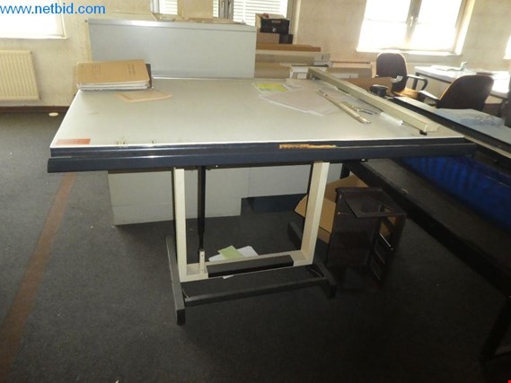 Used NESTLER FLORETT M Drawing table for Sale (Trading Premium) | NetBid Industrial Auctions
