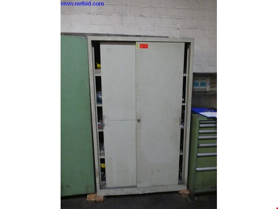Used Sliding door wardrobe with contents for Sale (Auction Premium) | NetBid Industrial Auctions