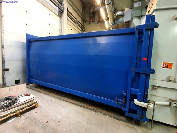 Used L + M PC6000G 4 Roll-off container for Sale (Auction Premium) | NetBid Industrial Auctions