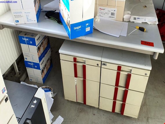 Used Delivery table for Sale (Trading Premium) | NetBid Industrial Auctions