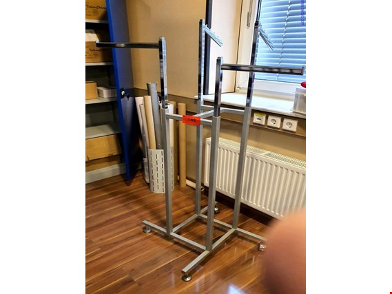 Used Coat rack for Sale (Online Auction) | NetBid Industrial Auctions