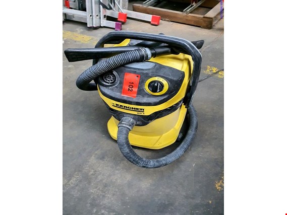 Used Kärcher WD5 Industrial vacuum cleaner for Sale (Auction Premium) | NetBid Industrial Auctions