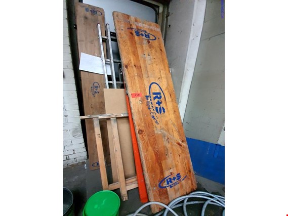 Used Folding table for Sale (Online Auction) | NetBid Industrial Auctions