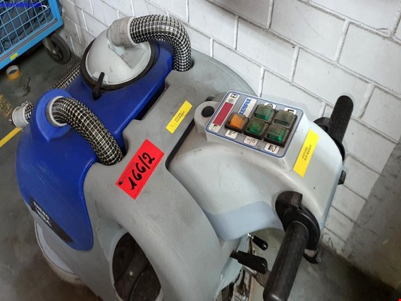 Used Dulevo WB4 Floor scrubber-dryer for Sale (Trading Premium) | NetBid Industrial Auctions