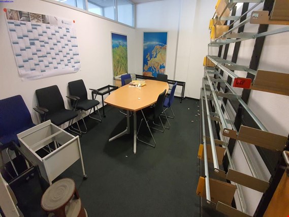 Used Meeting table for Sale (Trading Premium) | NetBid Industrial Auctions