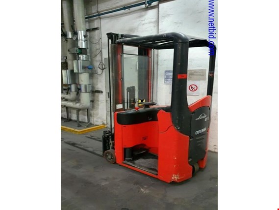 Used Linde 10 10 TX 5253 Electric Sideloader for Sale (Auction Premium) | NetBid Industrial Auctions