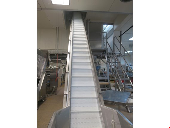 Used Remie OVB936 Plastic slat-band chain conveyor for Sale (Trading Premium) | NetBid Industrial Auctions