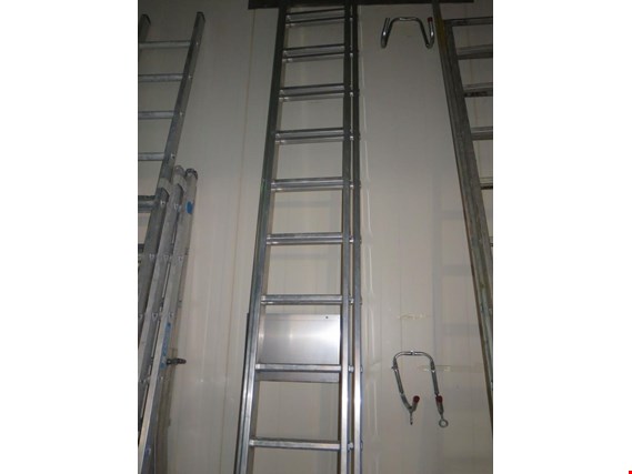 Escalera corredera de aluminio (Auction Premium) | NetBid España