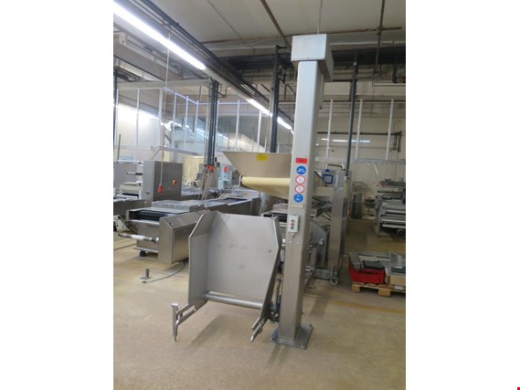 Used Carnitech L25 Feeding tower for Sale (Auction Premium) | NetBid Industrial Auctions