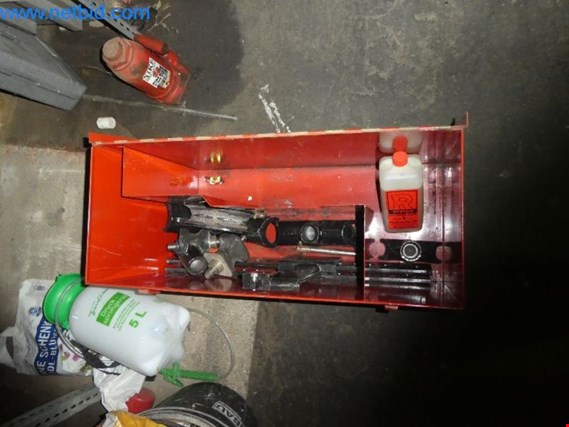 Used Rothenberger Robull hydraulic hand pump for Sale (Auction Premium) | NetBid Industrial Auctions