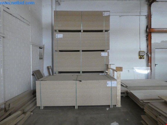 Used 1 Posten Wooden boards for Sale (Auction Premium) | NetBid Industrial Auctions