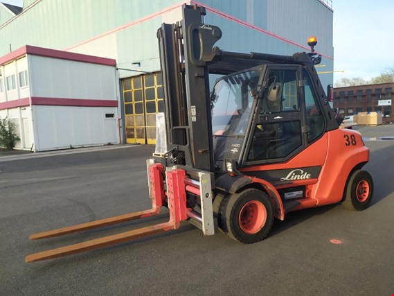 Used Linde H 80 T-01 / 900 Propellant gas forklift 8 t for Sale (Auction Premium) | NetBid Industrial Auctions