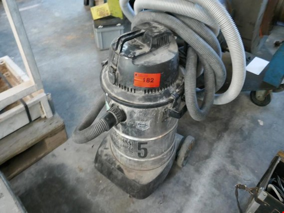 Used Thomas 450ZA/786/Z Industrial vacuum cleaner for Sale (Auction Premium) | NetBid Industrial Auctions