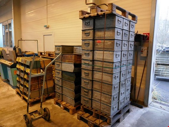 Used Schäfer 1 Posten Metal viewing boxes for Sale (Auction Premium) | NetBid Industrial Auctions