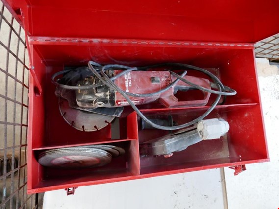 Used Hilti DC230-EX Angle grinder for Sale (Auction Premium) | NetBid Industrial Auctions