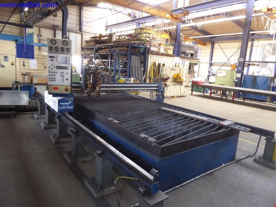 Used Messer Cortina S 3100 Flame cutting machine for Sale (Auction Premium) | NetBid Industrial Auctions